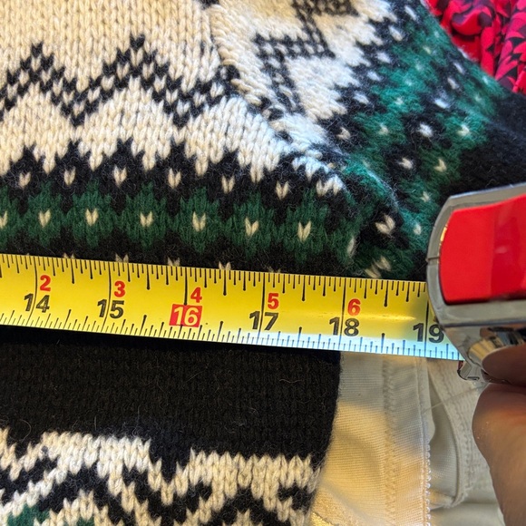 Cambridge Dry Goods Black and Green Fleece Shacket - Picture 9 of 10